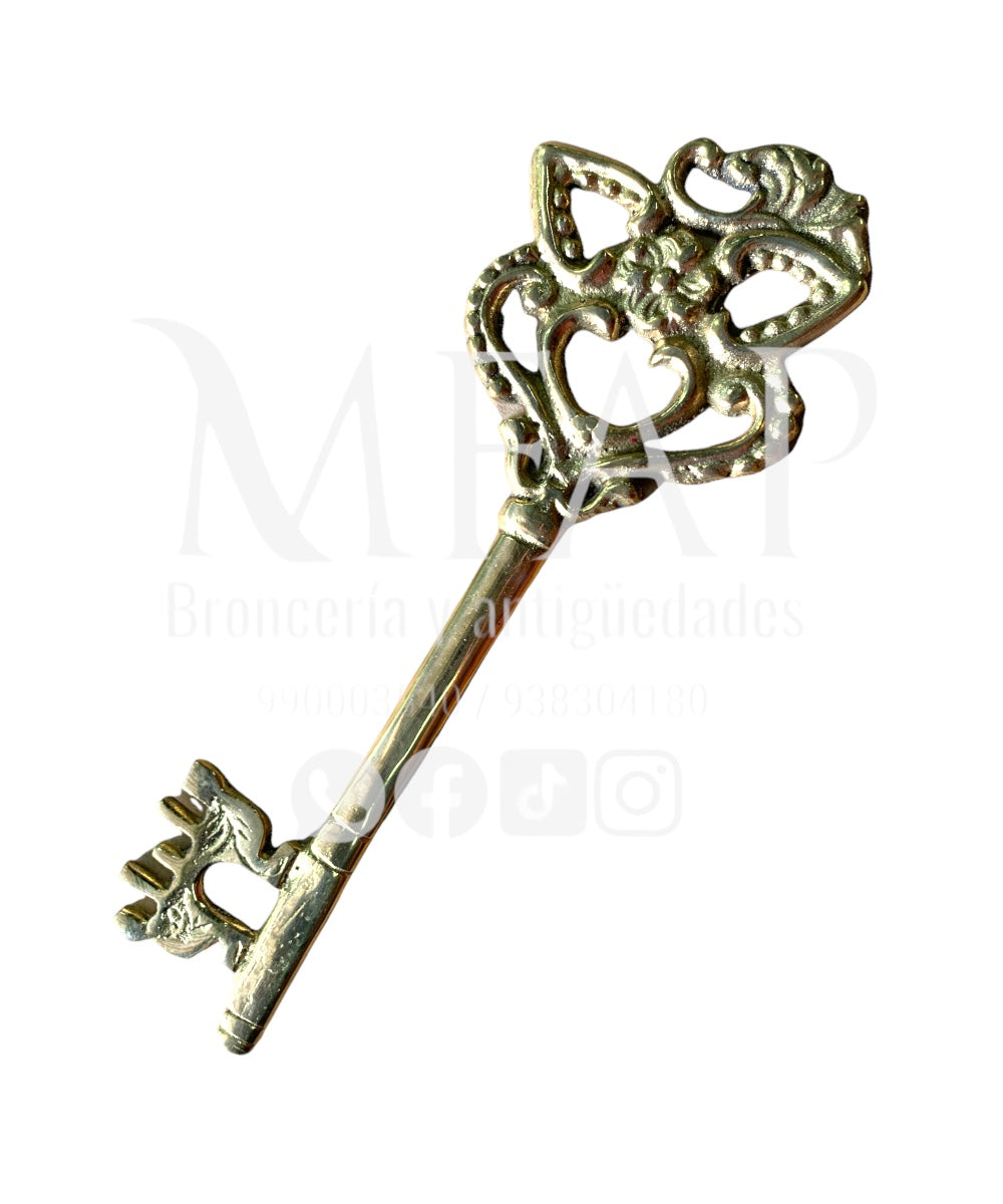 Vintage vibes - llave en bronce 22 cm