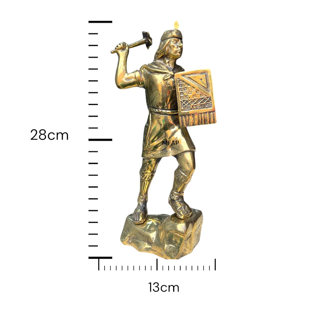 Pachacutec en bronce Inca Yupanqui