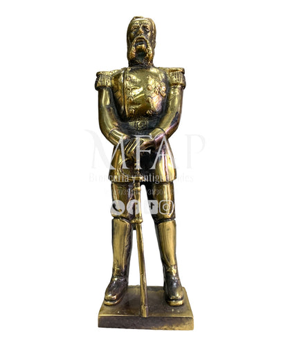 Andres Avelino Cáceres en bronce 29 cm