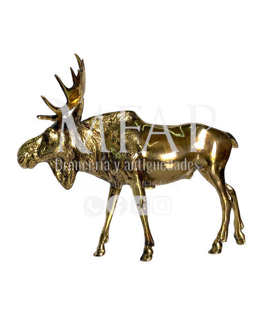 Majestad del norte - alce de bronce 24 cm