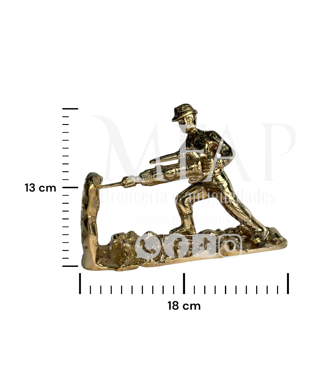 Pulso de la tierra - minero taladrando en bronce 13 cm